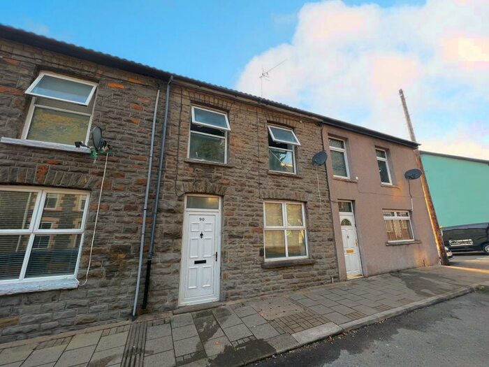 3 Bedroom Terraced House To Rent In North Road, Porth, CF39