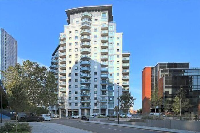 1 Bedroom Flat To Rent In City Tower, Limeharbour, Crossharbour, South Quay, Canary Wharf, London, E14