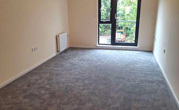 2 Bedroom Apartment To Rent In / Harvesters Place, Edinburgh, EH14