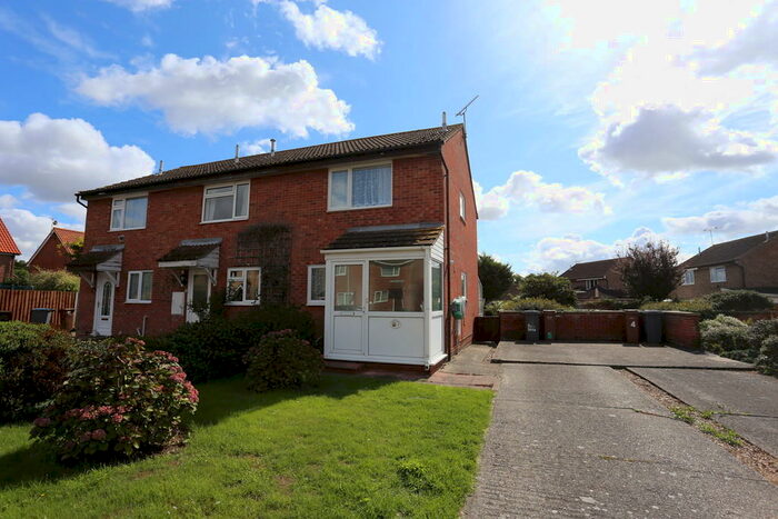 2 Bedroom End Of Terrace House To Rent In Blue Barn Close, Suffolk, IP11
