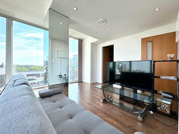 1 Bedroom Flat To Rent In Maritime House, Greens End, Woolwich, London, SE18