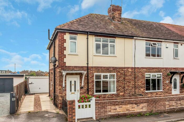 3 Bedroom End Of Terrace House To Rent In Alexander Avenue, Huntington, York, YO31