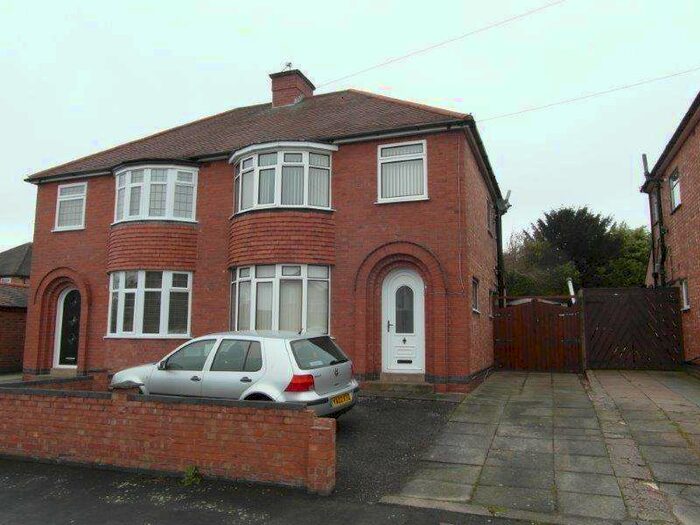 3 Bedroom Semi-Detached House To Rent In Cleveley Drive, CV10