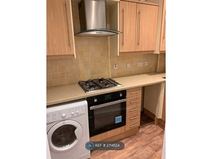 1 Bedroom Flat To Rent In Castle Street, Hinckley, LE10