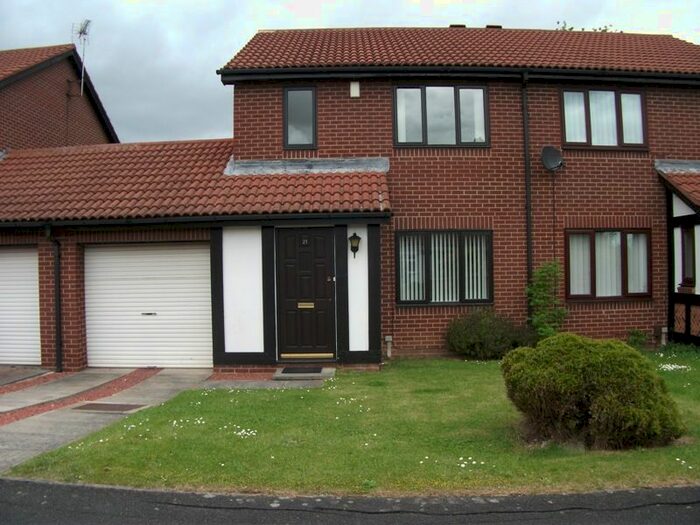 3 Bedroom Semi-Detached House To Rent In Melford Grove, Ingleby Barwick, Stockton On Tees, TS17