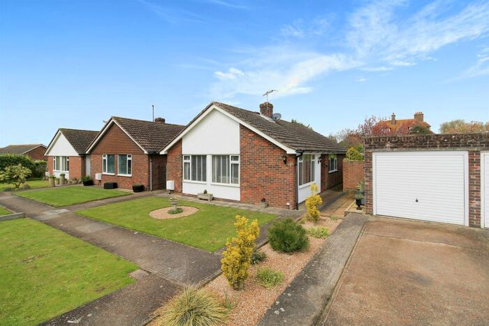 3 Bedroom Detached Bungalow For Sale In Eastbourne Road, Seaford, BN25
