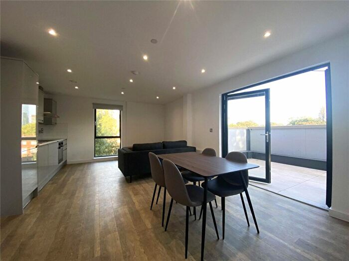 2 Bedroom Apartment To Rent In Oscar House, Cleworth Street, Manchester, M15