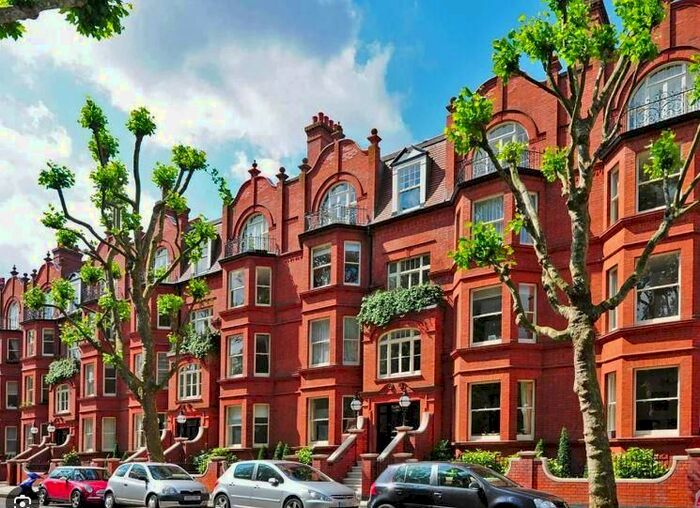 3 Bedroom Property To Rent In Morshead Road, London, W9