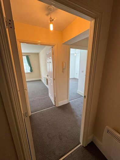 1 Bedroom Flat For Sale In Parklands Avenue, Birmingham, B20