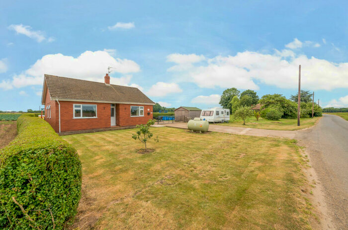 3 Bedroom Bungalow For Sale In Hurns End, Old Leake, PE22