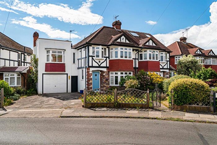 4 Bedroom Semi-Detached House For Sale In Barnfield Avenue, Kingston Upon Thames, KT2