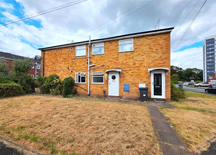 2 Bedroom Apartment To Rent In Overbury Close, Northfield, Birmingham, B31