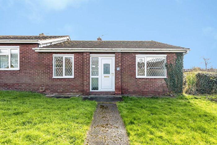 2 Bedroom Semi Detached Bungalow For Sale In Hyman Walk, South Elmsall, Pontefract, WF9