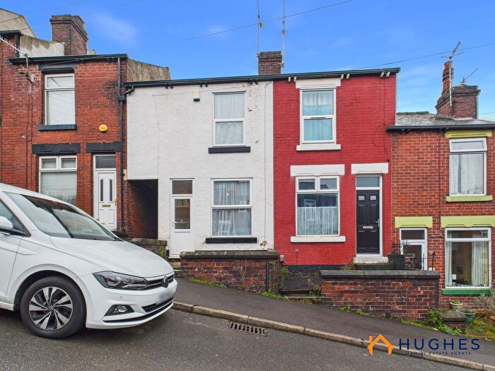 2 Bedroom Terraced House For Sale In Aisthorpe Road, Woodseats, Sheffield, S8