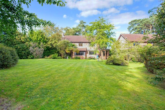 4 Bedroom Detached House For Sale In Beaconsfield Road, Chelwood Gate, Haywards Heath, RH17