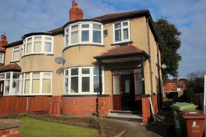 3 Bedroom Semi-Detached House To Rent In St Martins Grove, Chapel Allerton, Leeds, LS7