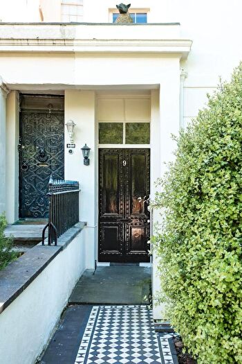 4 Bedroom Duplex For Sale In Brighton, East Sussex, BN1 - Photo 7