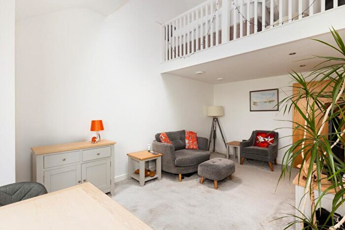1 Bedroom Flat To Rent In Alfred Court, Gate Lane, Wells, BA5
