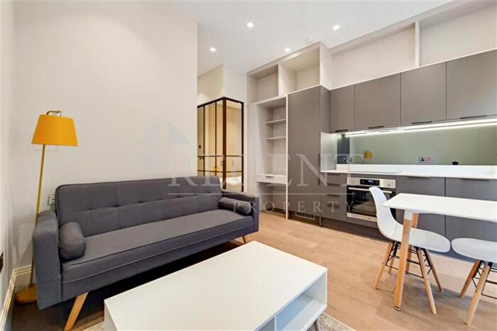 1 Bedroom Apartment To Rent In Dock East Apartments, Selsdon Way, E14