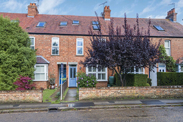 4 Bedroom Terraced House For Sale In St. Johns Road, Abingdon, OX14