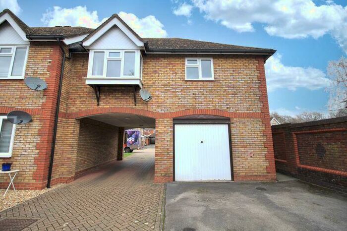 1 Bedroom Maisonette To Rent In Jenkyns Close, Botley, SO30