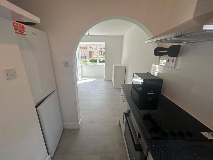Flat For Sale In Farley Road, Gravesend, Kent, DA12