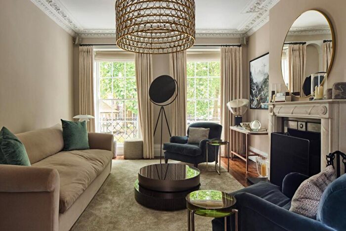 4 Bedroom Terraced House For Sale In London, EC1 - Photo 1