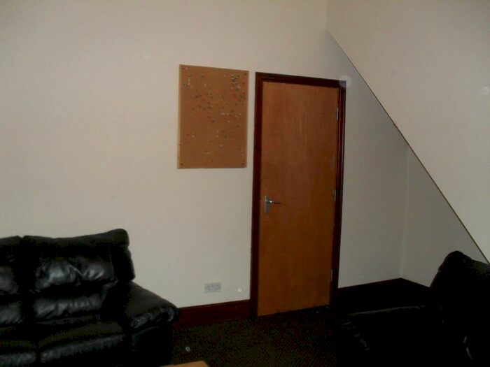 3 Bedroom Terraced House To Rent In Plungington Road, Preston, PR1