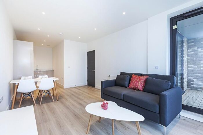 1 Bedroom Apartment To Rent In Blair Street, E14