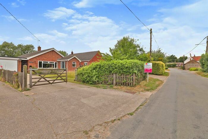 3 Bedroom Detached Bungalow For Sale In Houghton Lane, North Pickenham, Swaffham, PE37