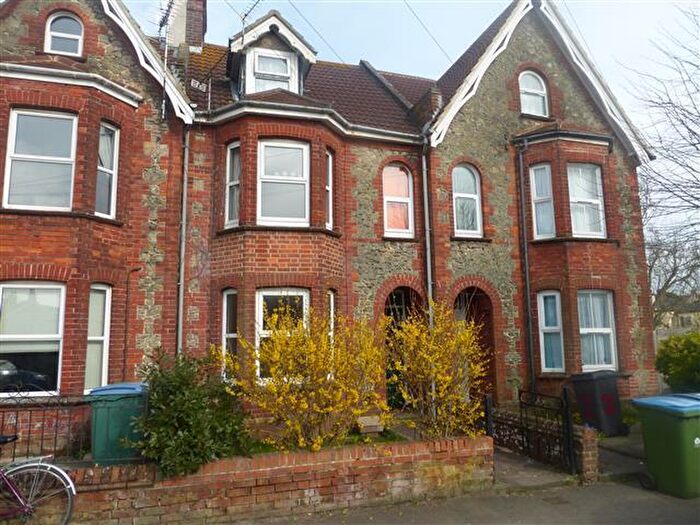 2 Bedroom Apartment To Rent In Highfield Road, Bognor Regis, PO22