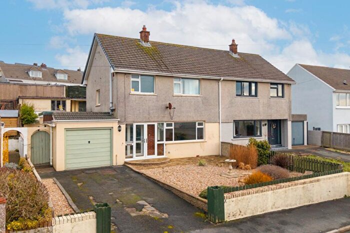3 Bedroom Semi-Detached House For Sale In Promenade Drive, Neyland, Milford Haven, SA73