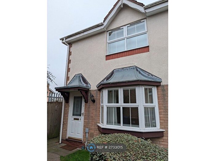 3 Bedroom Semi Detached House To Rent In Sawmand Close, Nottingham, NG10