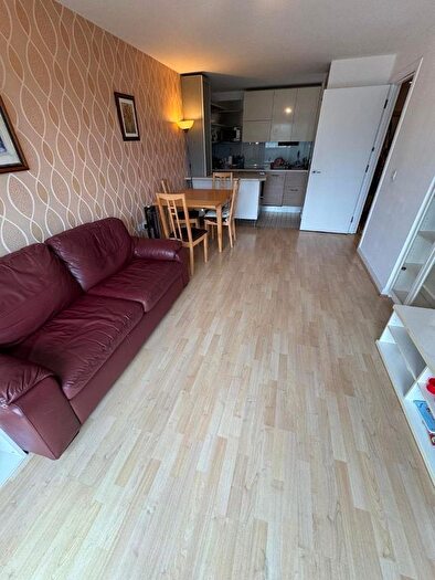 2 Bedroom Flat To Rent In Colorado Building, Deals Gateway, London, United Kingdom, SE13