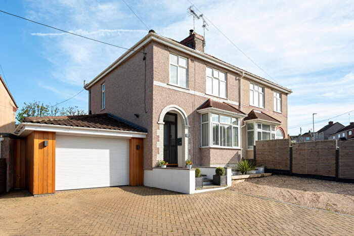 3 Bedroom Semi-Detached House For Sale In Jubilee Road, Bristol, BS15