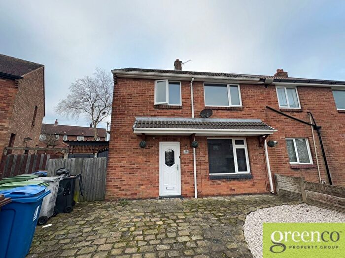 3 Bedroom Semi-Detached House To Rent In Britannia Road, Wigan, WN5