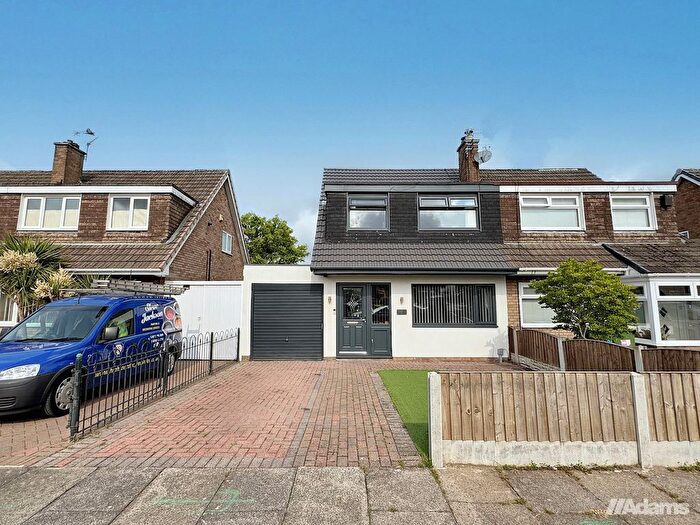 3 Bedroom Semi Detached House For Sale In Chetwood Drive, Widnes, WA8