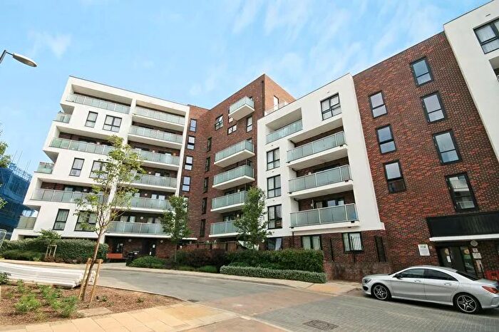 2 Bedroom Flat To Rent In Williams Way, Wembley, HA0