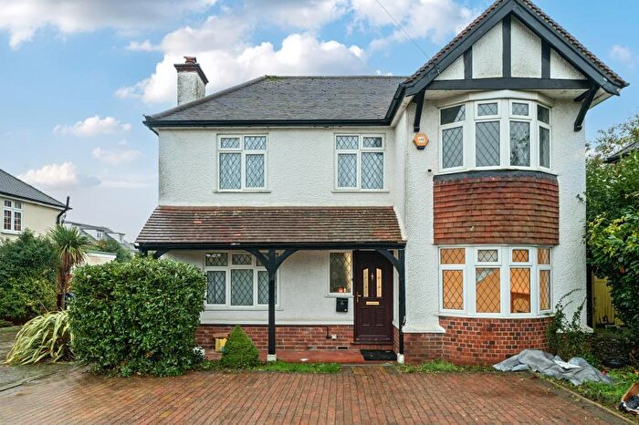 4 Bedroom Detached House For Sale In High Wycombe, Cressex, Buckinghamshire, HP12