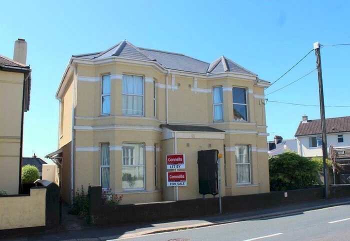 Flat To Rent In St Stephens Road, Saltash, PL12