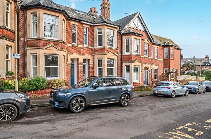 4 Bedroom Terraced House For Sale In Owens Road, Winchester, Hampshire, SO22