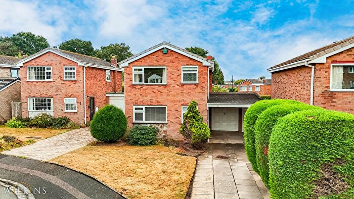 3 Bedroom Detached House For Sale In Guys Close, Tamworth, Staffordshire, B79