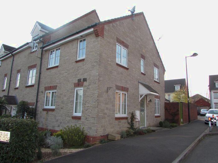 3 Bedroom Property To Rent In Bryn Dryslwyn, Broadlands, Bridgend, CF31