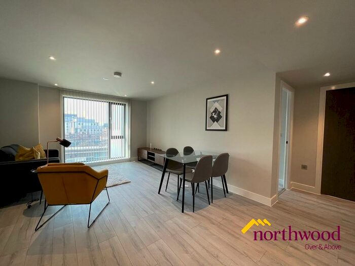 1 Bedroom Flat To Rent In Broad Street, City Centre, Birmingham, B15