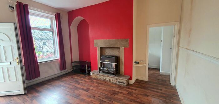 2 Bedroom Terraced House To Rent In Bright St, Bradford, BD15