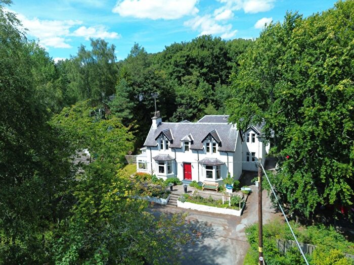 6 Bedroom Detached House For Sale In Glenquoich, Newtonmore, PH20