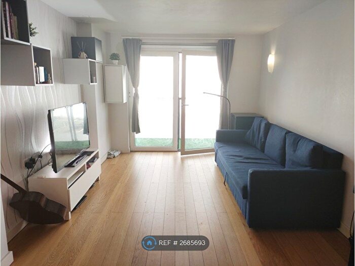 2 Bedroom Flat To Rent In Forum House, Wembley, HA9