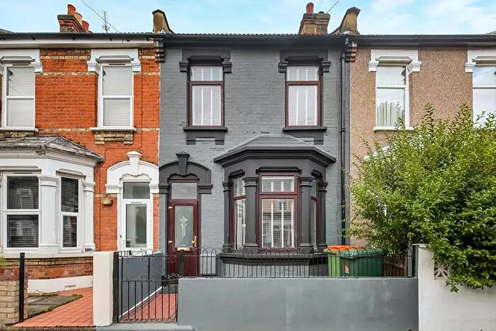 4 Bedroom Terraced House To Rent In Ladysmith Avenue, London, E6