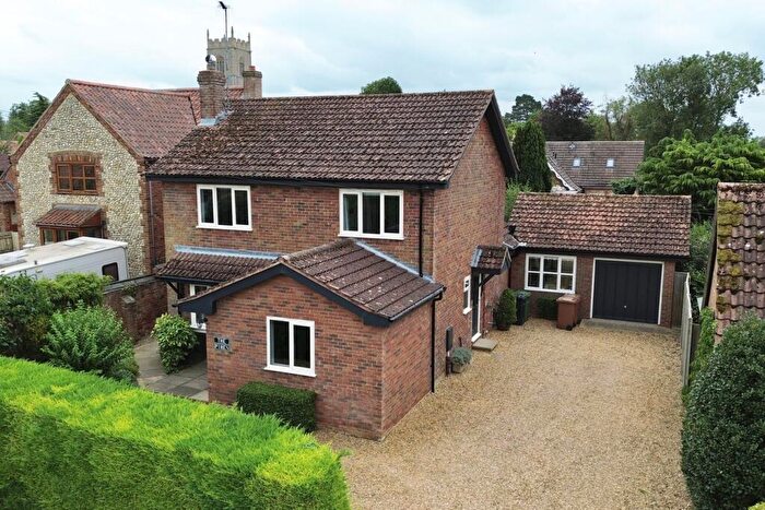 5 Bedroom Detached House For Sale In Vong Lane, Grimston, King's Lynn, PE32