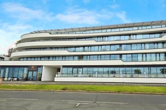 1 Bedroom Flat To Rent In Western Esplanade, Southend-On-Sea, SS1